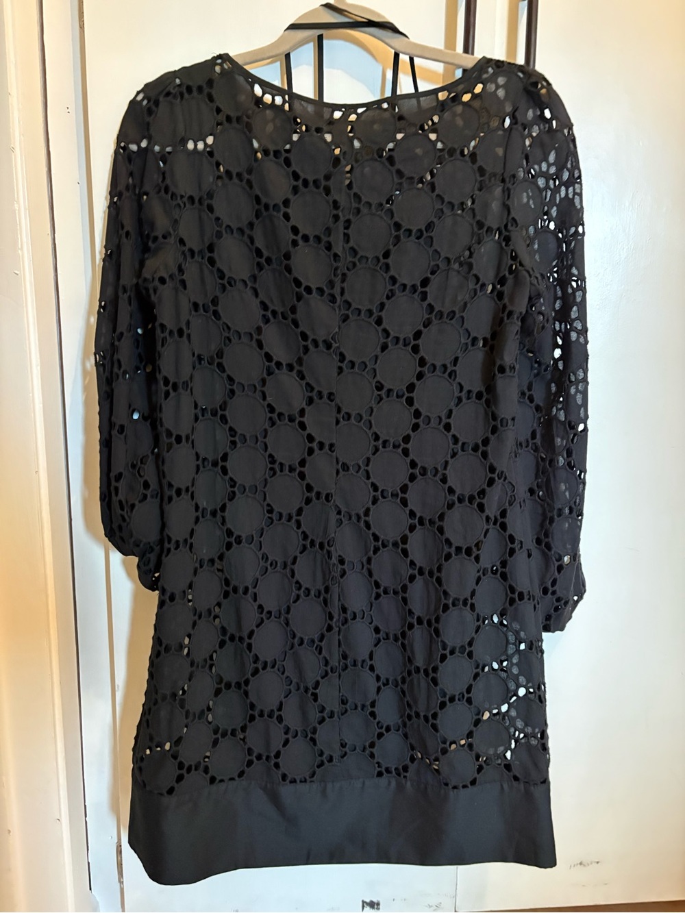 Laundry By Shelli Segal Black Eyelet Long Sleeve Shift Dress